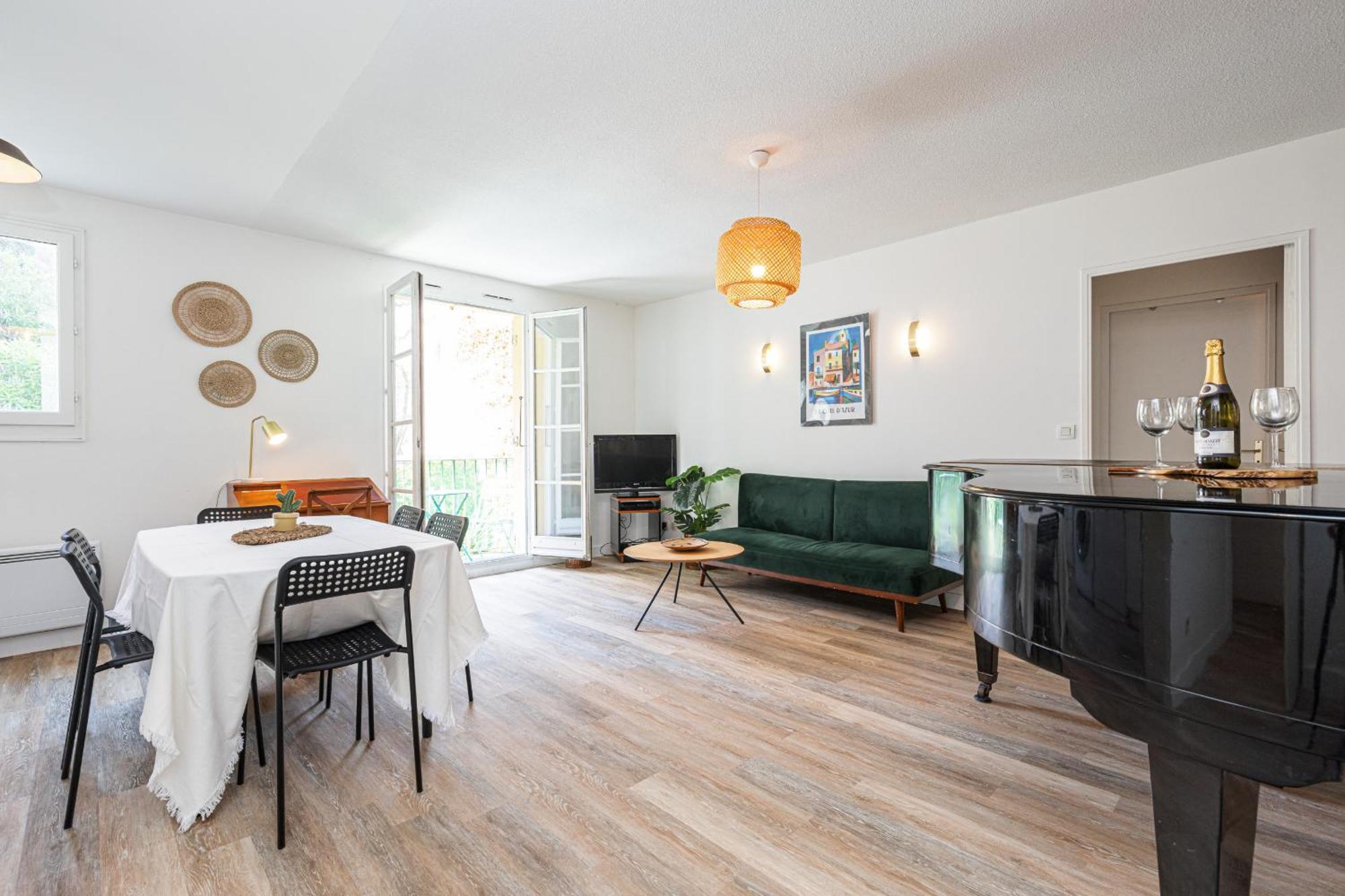 2 Bdrs & Parking In The Old Town ! Apartment นีซ ภายนอก รูปภาพ