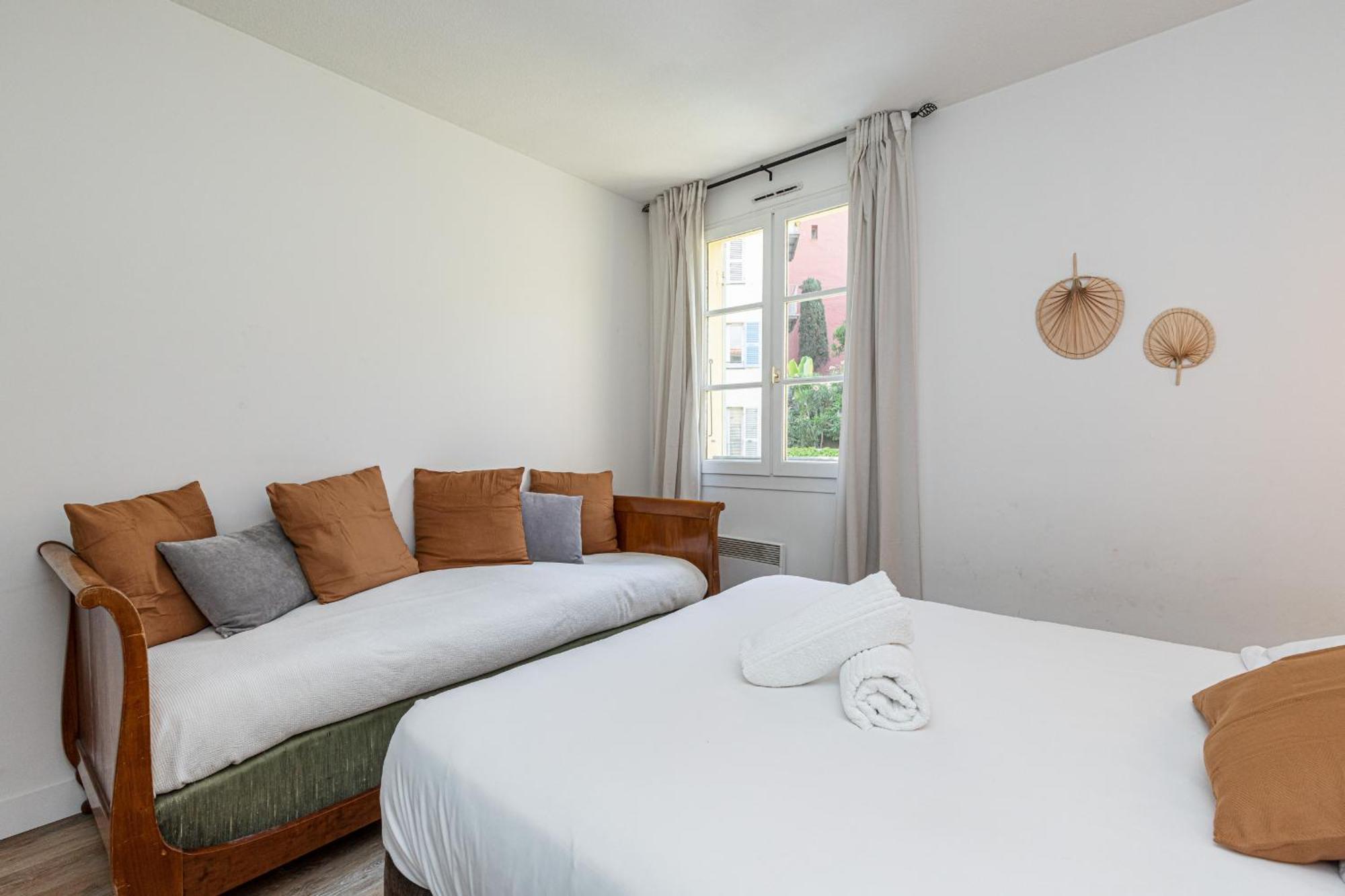 2 Bdrs & Parking In The Old Town ! Apartment นีซ ภายนอก รูปภาพ